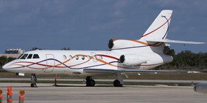 Dassault Falcon 50 view for Nashville charter