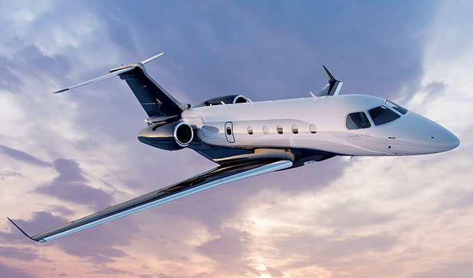 Embraer Legacy 450 midsize jet for Nashville charter