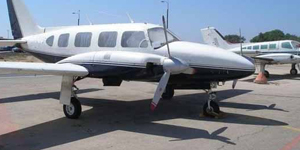 Piper Navajo PA-31 (Cheyenne / Chieftain) piston for Nashville charter