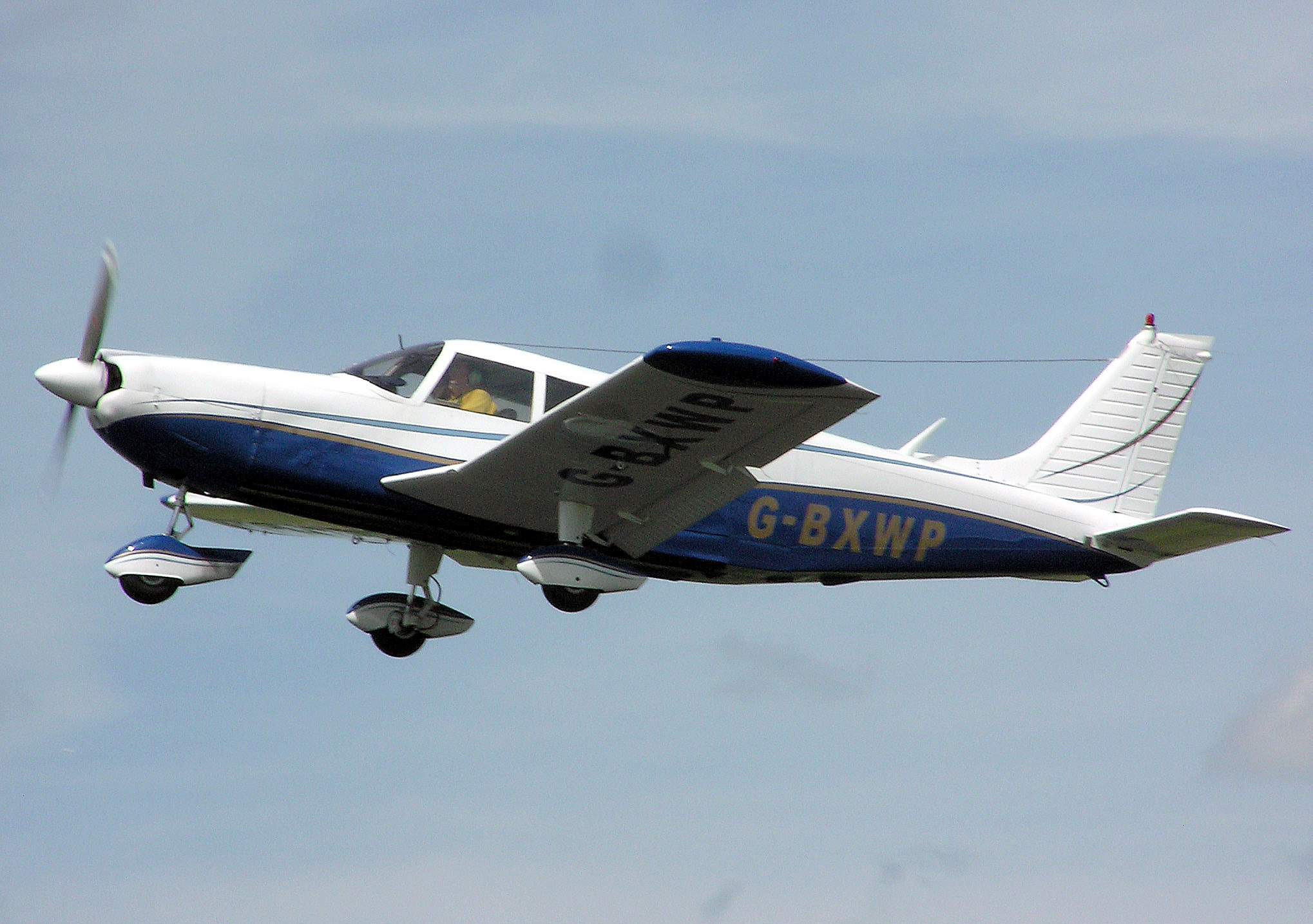 Piper Cherokee Six PA-32 piston for Nashville charter