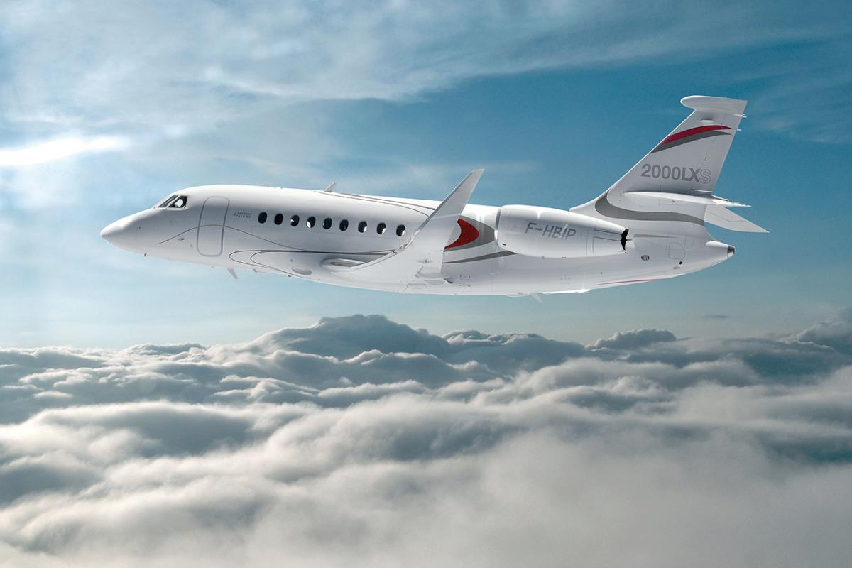 Dassault Falcon 2000LXS cabin for Nashville charter