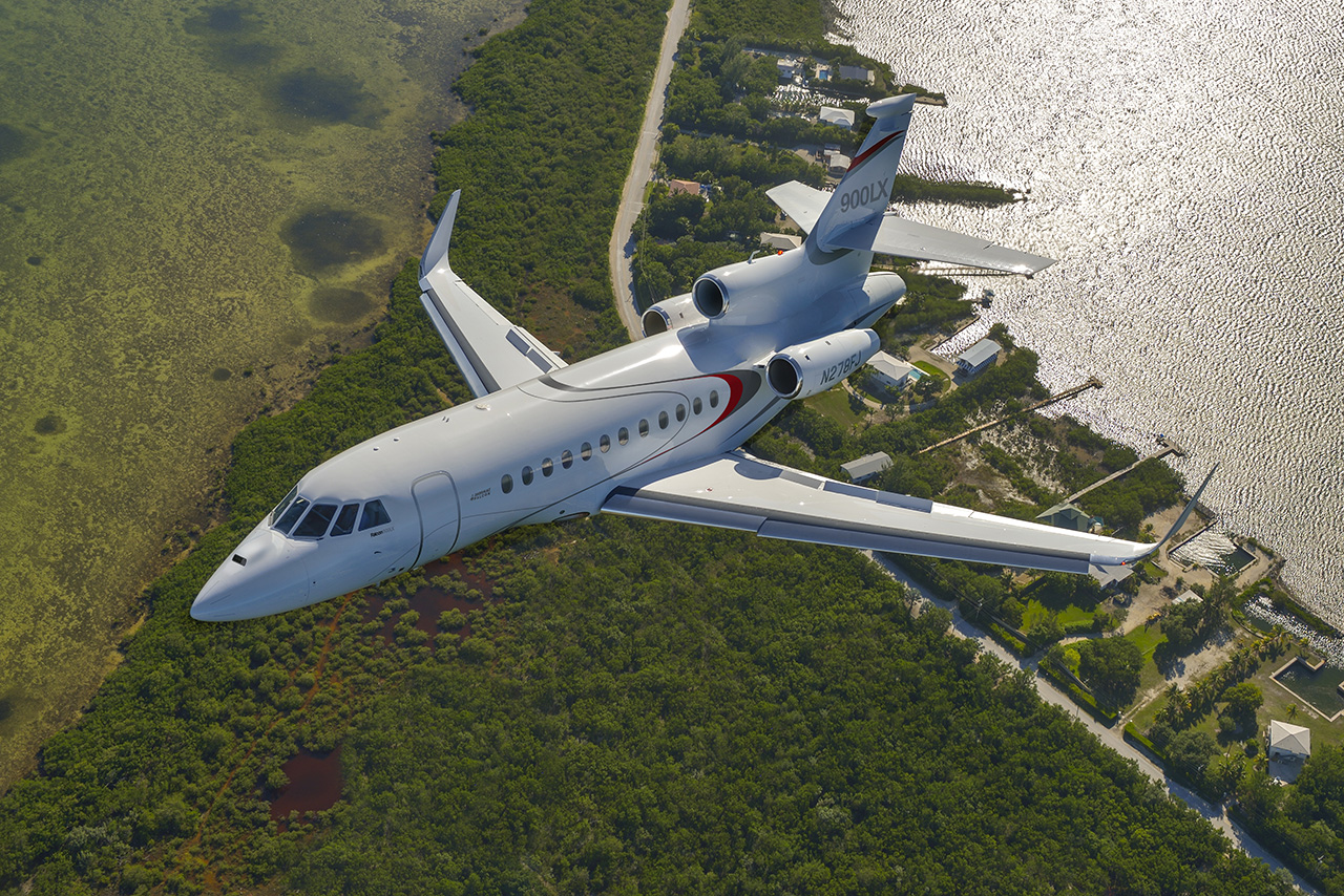 Dassault Falcon 900LX heavy jet for Nashville charter